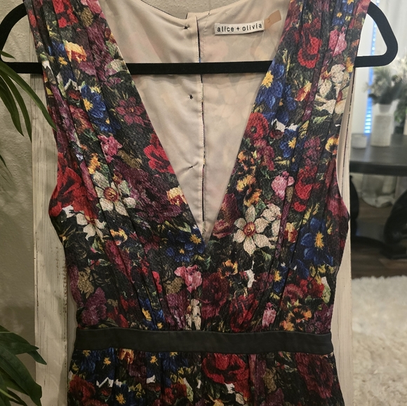 Triss maxi dress in English floral Alice+Olivia size 10 - Picture 4 of 7